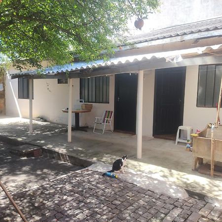 Pe De Pitanga - Unica Casa Arborizada Do Quarteirao Com Arvores Frutiferas Maringá Εξωτερικό φωτογραφία